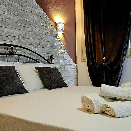 Giojas - Quadrupla In Centro * אורוסיי